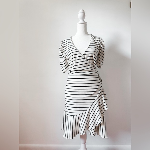 SAYLOR Dresses & Skirts - Saylor Wrap Dress